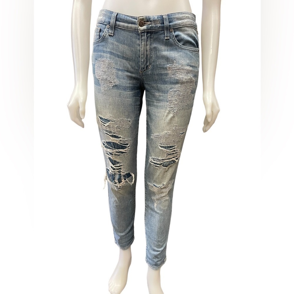 Joe’s Distressed Light Wash  Jeans Size 24